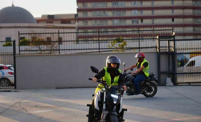 "Direksiyon sende" motorsiklet eğitimleri başladı