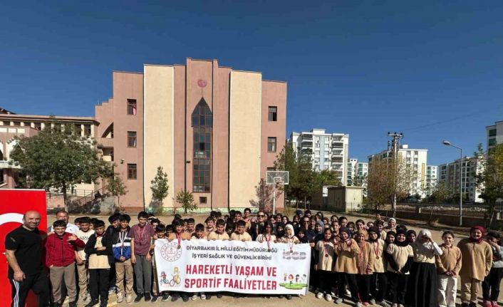 Diyarbakır’da 29 Ekim Cumhuriyet Bayramı lazer run yarışması düzenlendi