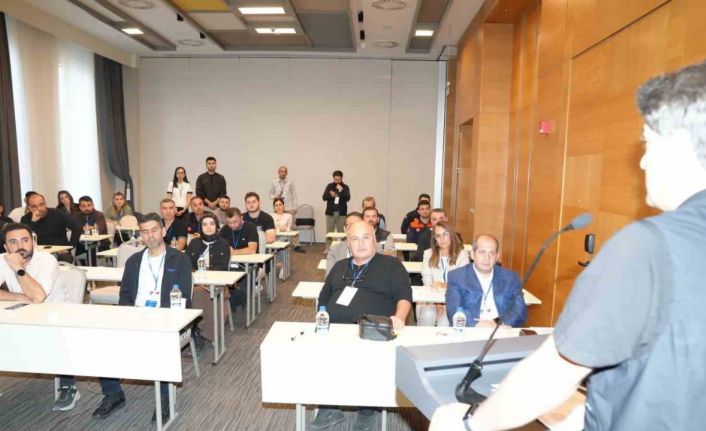 Diyarbakır’da gençler afet yönetimi için bir araya geldi