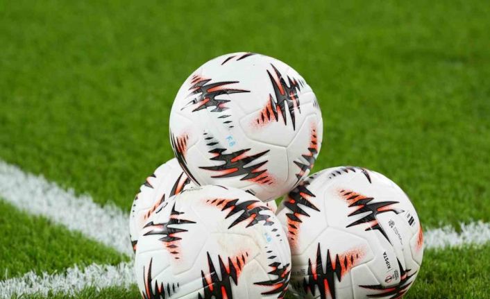 Domenico Tedesco’dan Stuttgart karşısında 4 değişiklik