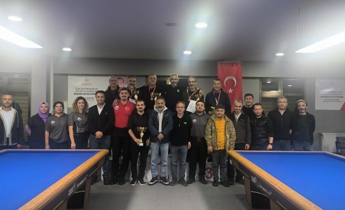 Düzce bölge turnuvasında kürsü