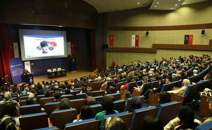 Düzce Üniversitesi Rektörü Prof. Dr. Sözbir: "102 yıl önce bu topraklarda bir umut yeşerdi"
