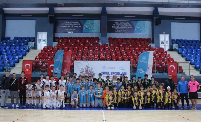 Düzce’de Hentbol müsabakaları sona erdi