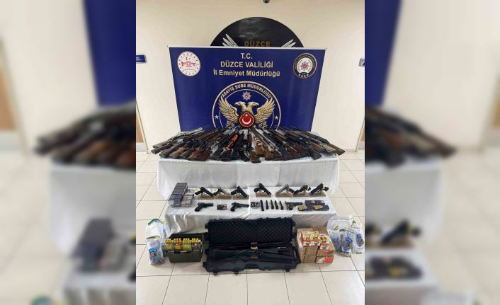 Düzce’de sosyal medya üzerinden silah teşhiri yapan şahıslara yönelik operasyon: 24 gözaltı