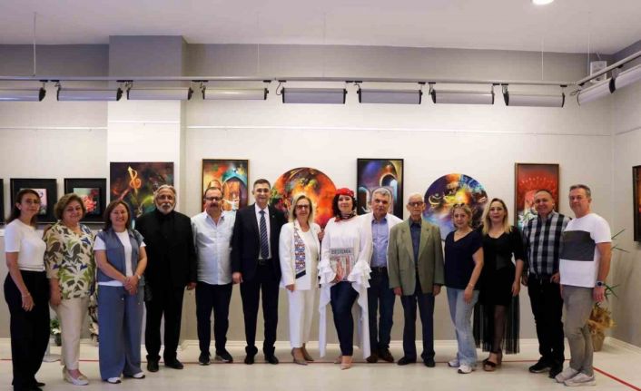 Eker, Sanko Sanat Galerisi’nde sergi açtı