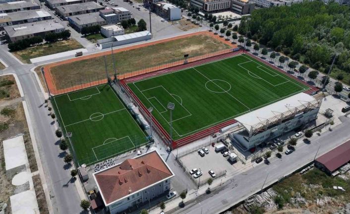 Ekrem Karaberberoğlu Spor Tesisi’ne FIFA kalite onayı