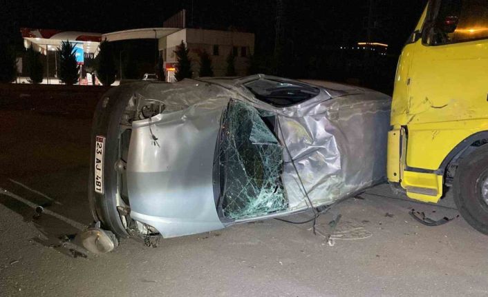 Elazığ’da feci kaza: 1’i ağır 3 yaralı