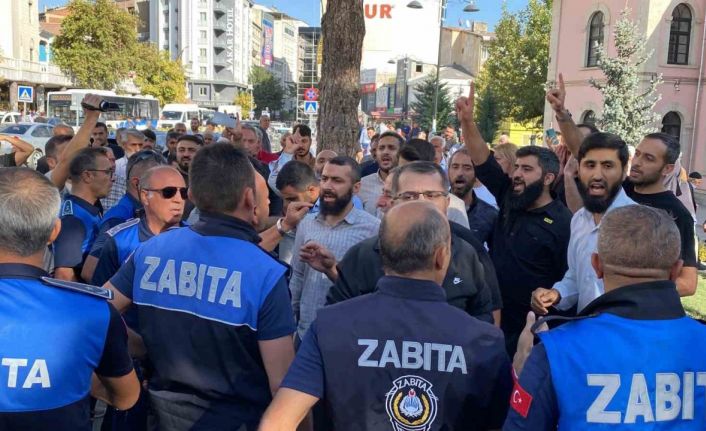 Elazığ’da izinsiz yürüyüş