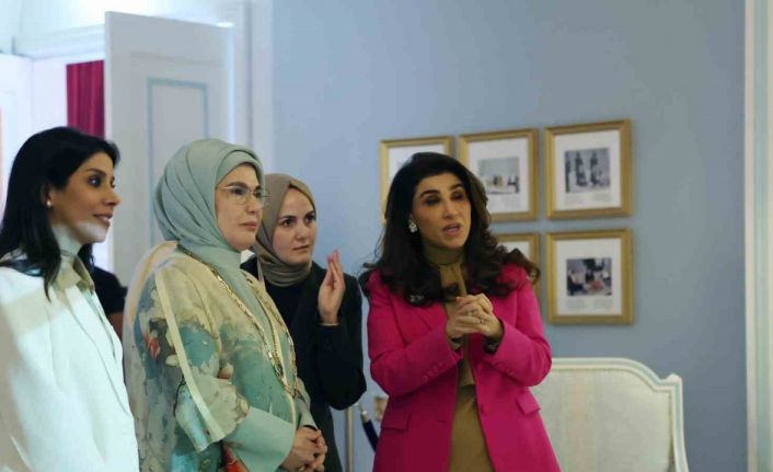 Emine Erdoğan, Kuveyt’te Al Salam Sarayı Müzesi’ni ziyaret etti