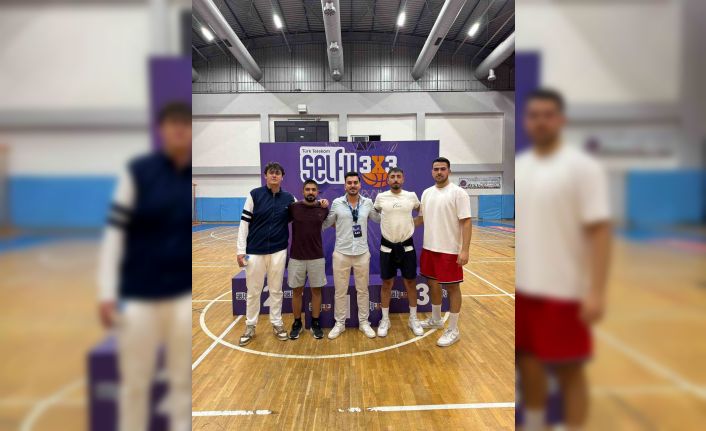 ERÜ, 3x3 turnuvasında Türkiye ikincisi oldu