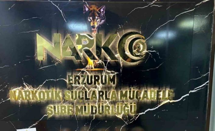 Erzurum’da 5 kilo 200 gram skunk maddesi ele geçirildi