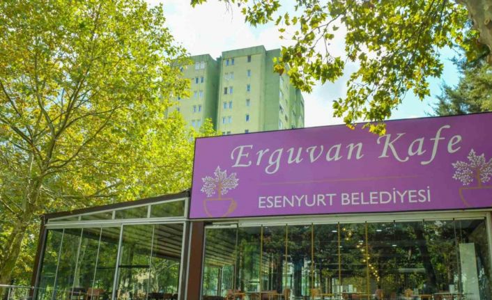 Esenyurt Belediyesi Erguvan Kafe’yi hizmete açtı