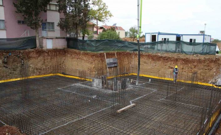 Eşme’de sağlık tesisleri ve meslek yüksekokulu binası temeli atıldı