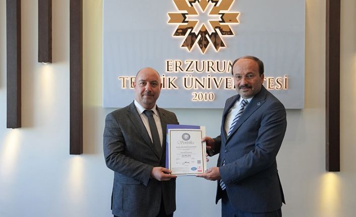 ETÜ’nün kalite yönetim sistemi TÜRKAK tarafından akredite edildi