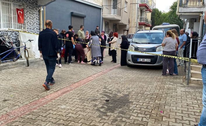 Evinde başından vurulmuş halde ölü bulundu