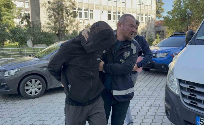 Evinde uyuşturucu ele geçirilen şahıs adliyeye sevk edildi