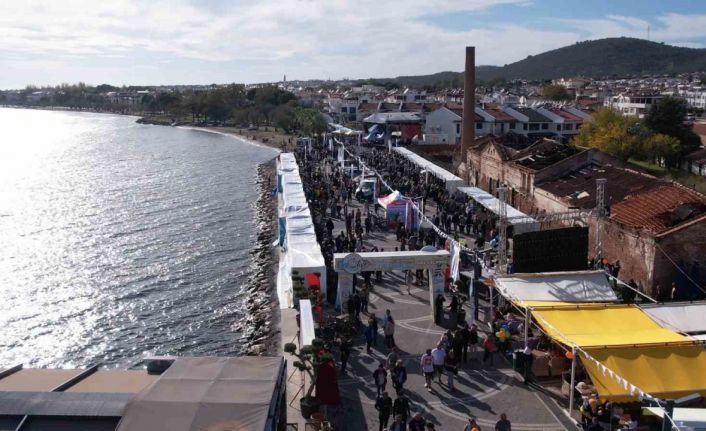FestOlive Edremit Zeytinyağı Tadım Festivalini 57 bin kişi ziyaret etti
