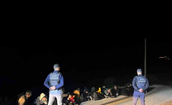 Fethiye’de 40 düzensiz göçmen ve 2 göçmen kaçakçısı yakalandı