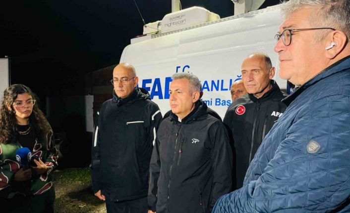 Foça’daki selde acı detay: Kızıyla telefonda görüşürken sel sularına kapıldı