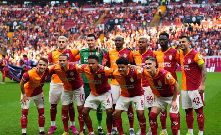 Galatasaray’da tek değişiklik