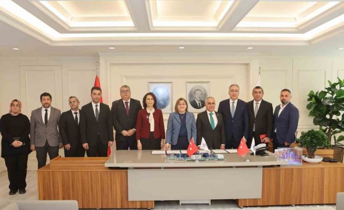 Gaziantep Büyükşehir akademik tecrübeden yararlanmayı sürdürüyor