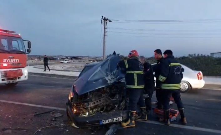 Gaziantep’te 5 aracın karıştığı zincirleme kaza: 3 yaralı