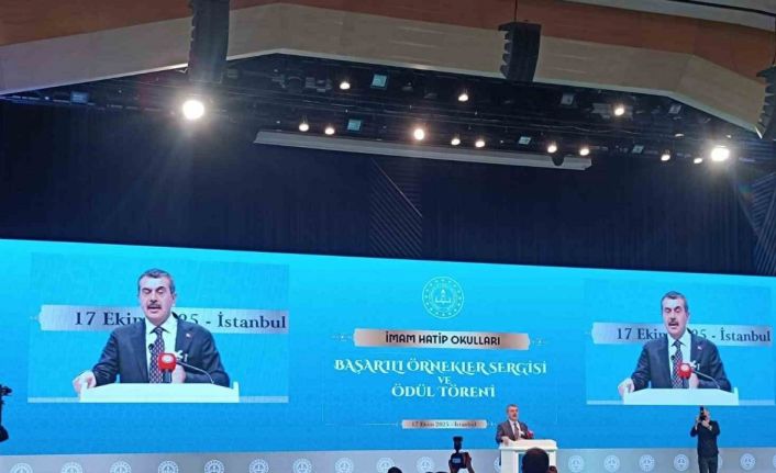 Gediz Kız Anadolu İmam Hatip Lisesi’nin "Kırık Çerçeve" adlı kısa filmi Türkiye birincisi oldu