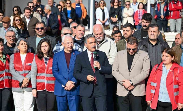 Gemlik’te durdurulan kafe inşaatı tartışmalara yol açtı