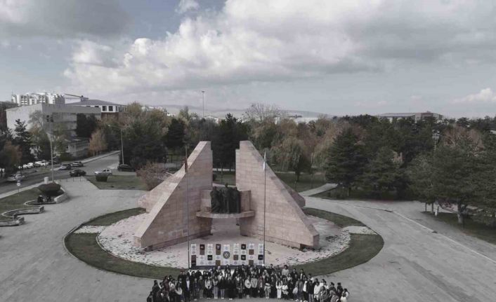 Gençlerden Cumhuriyet’in kazanımlarına vurgu