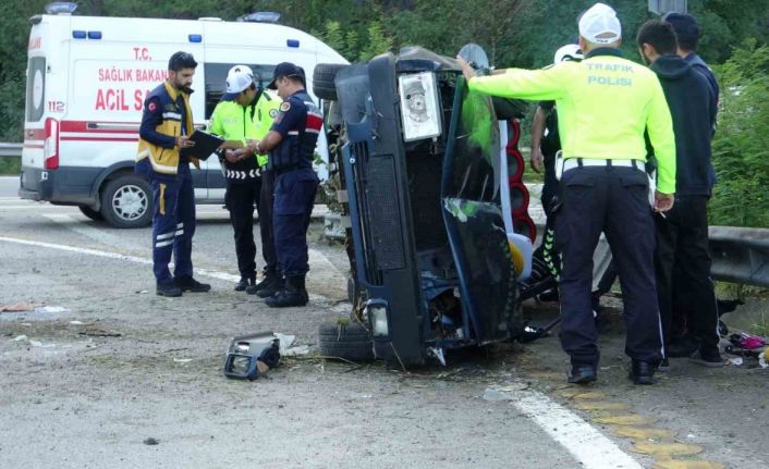 Giresun’da otomobil takla attı: 2 yaralı