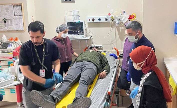 Gölbaşı Devlet Hastanesi’nde turkuaz kod tatbikatı yapıldı