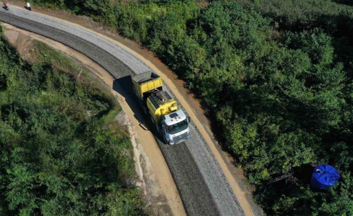 Gürgentepe’nin yollarına sıcak asfalt dokunuşu