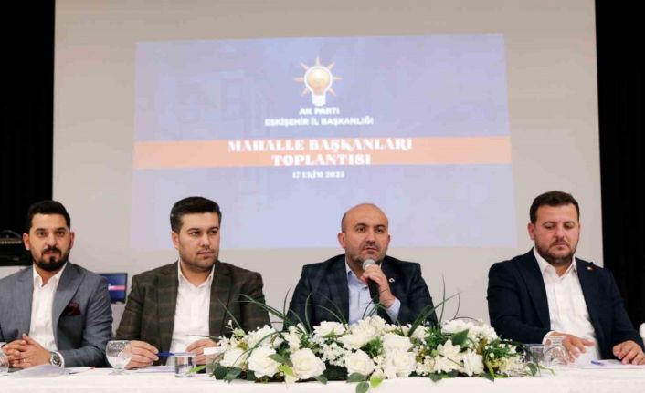 Gürhan Albayrak mahalle başkanlarıyla istişarelerde bulundu