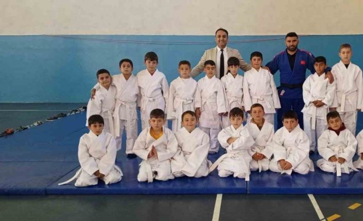 Hınıs’ta judo atağı
