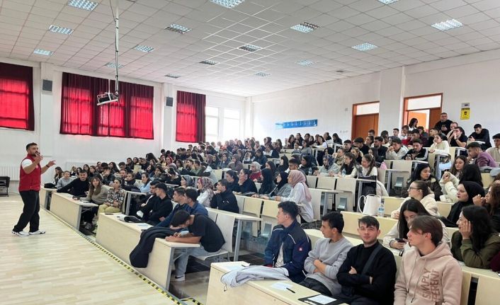 Hisarcık MYO’da öğrencilere Gençlik Merkezi tanıtıldı