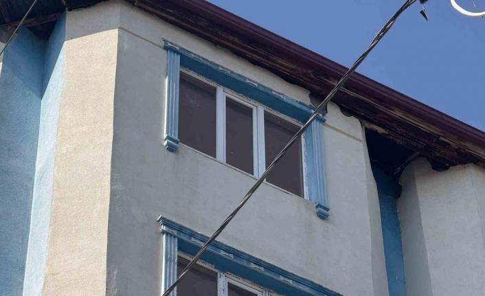 Iğdır’da 5 katlı binaya ateş açıldı, bina sakinleri panik yaşadı