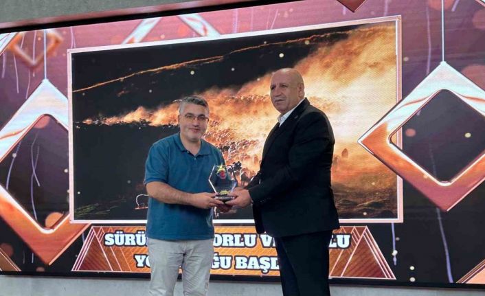 İHA muhabiri Özkan Olcay, birincilik ödülünü aldı