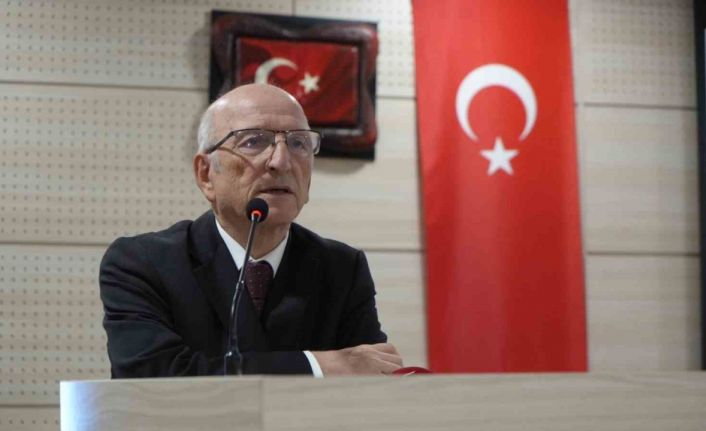 "İmparatorluktan Cumhuriyet’e Eğitim" konferansı