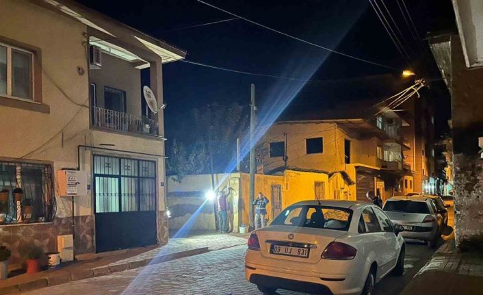 İncirliova’da alacak verecek kavgası kanlı bitti: 1 yaralı