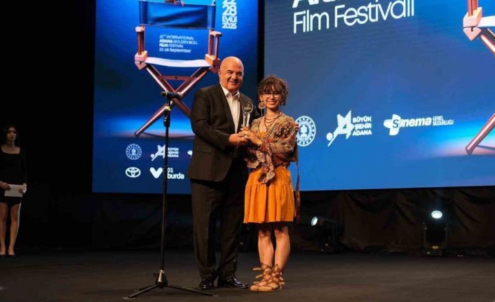 İnegöl Belediyesi Şehir Tiyatrosu öğrencisinden gururlandıran başarı