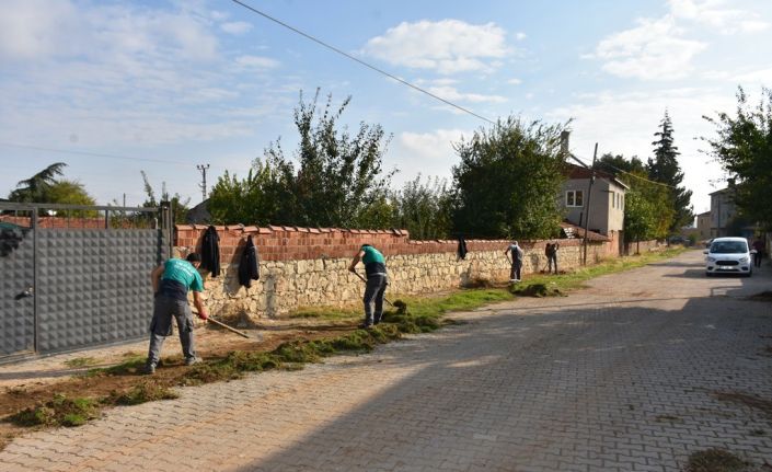 İnönü’de temizlik çalışmaları aralıksız sürüyor