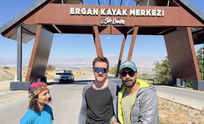 İrlandalı sporcunun 2000 metreden wingsuit atlayışı nefes kesti