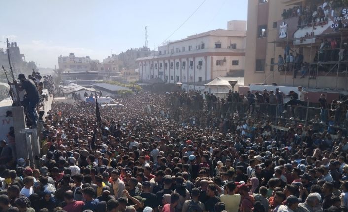 İsrail’in serbest bıraktığı Filistinli mahkumlar Gazze Şeridi’nde