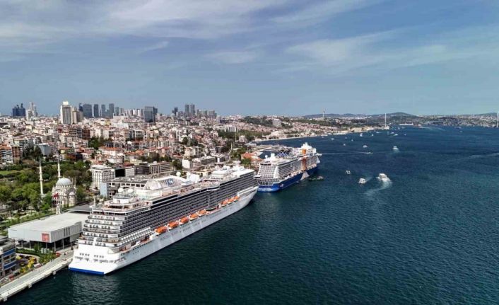İstanbul Valiliği açıkladı: "2025’in ilk 8 ayında kruvaziyer limanlarında toplam 410 bin 577 yolcu ağırlandı"