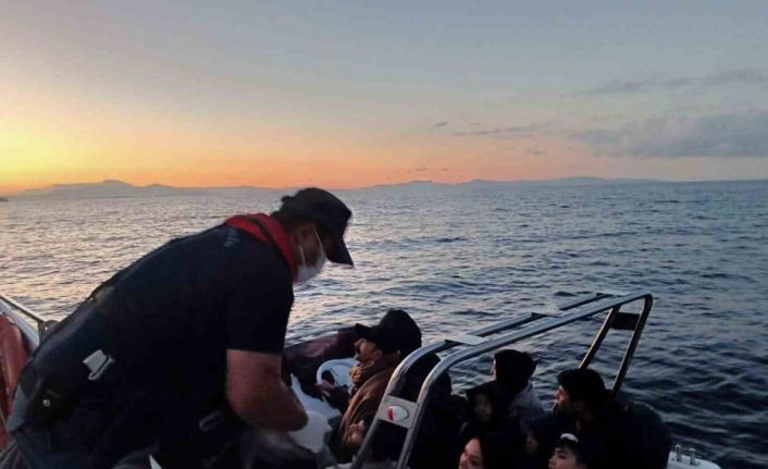 İzmir’de 72 düzensiz göçmen yakalandı, 31 göçmen kurtarıldı