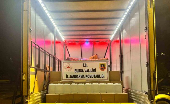 İznik’te bin litre kaçak etil alkol ele geçirildi