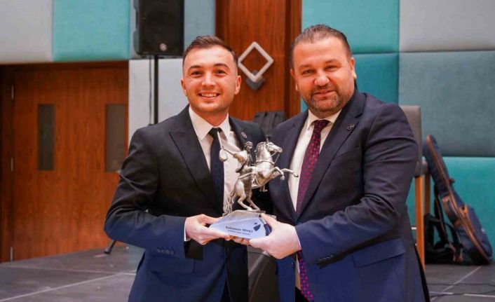 Kahraman Minnet: "Türk hakemliğinin en büyük sorunu bütünlüğü sağlayamamaktır"