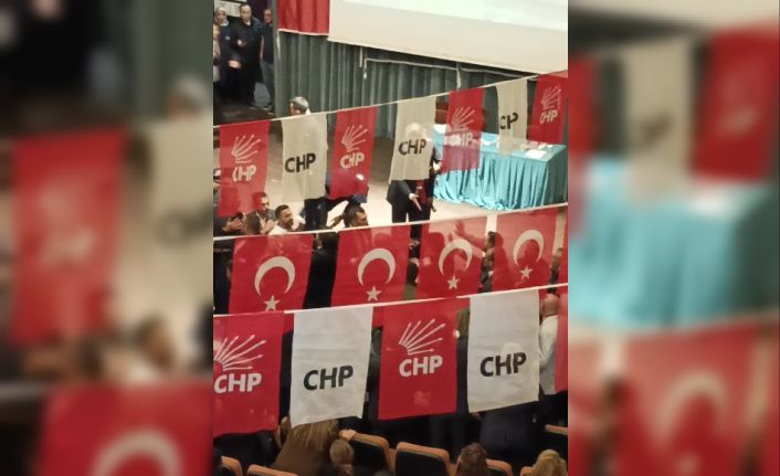 Kahramanmaraş’ta CHP kongresinde kavga