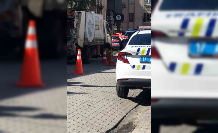 Kamyonun çarptığı yaşlı adam hayatını kaybetti