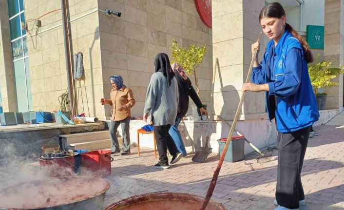 Karapınar’da gençlerden anlamlı çalışma